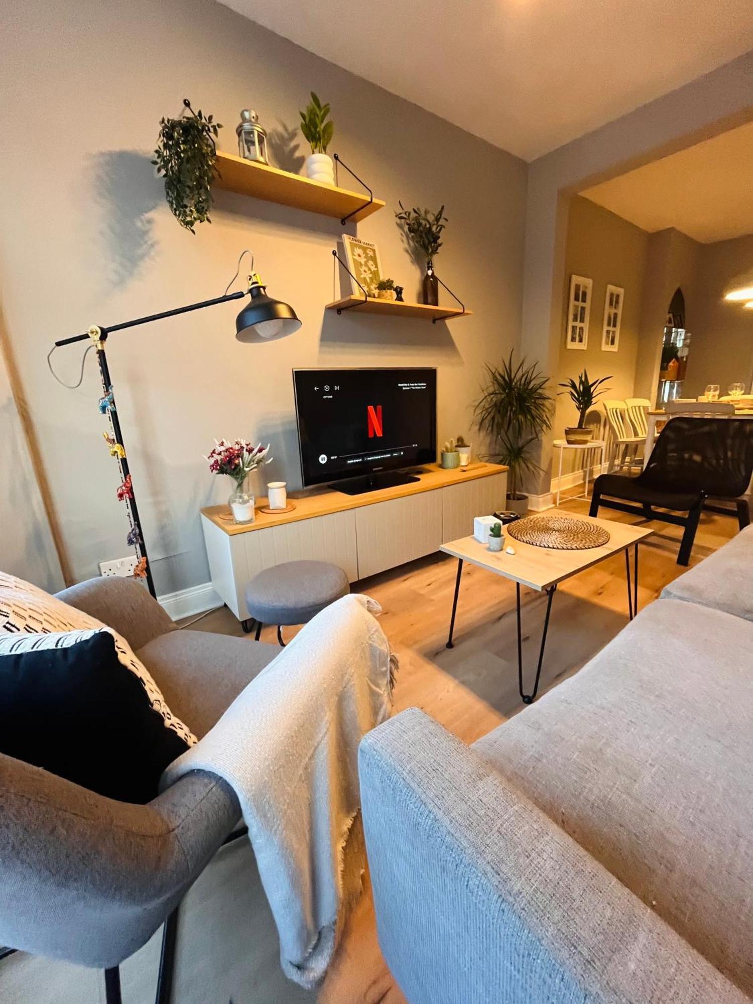 J&S Downtown Sky Attic House Appartement Belfast Buitenkant foto
